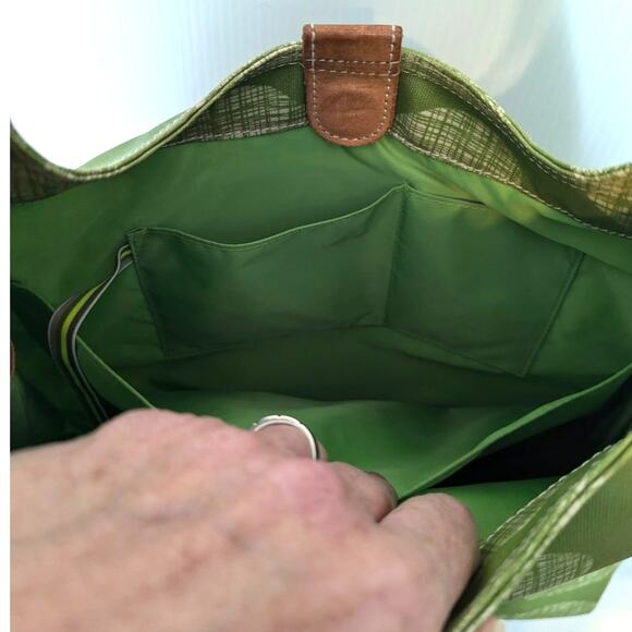 Orla Kiely Coated Canvas Midi Crossbody Shoulder Hobo Bag Green Multi Stem - Picture 6 of 12